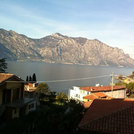 Casa Vacanze Lucia Malcesine Buitenkant foto